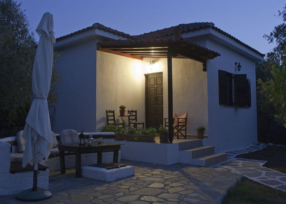 Trikeri Villas Exterior photo